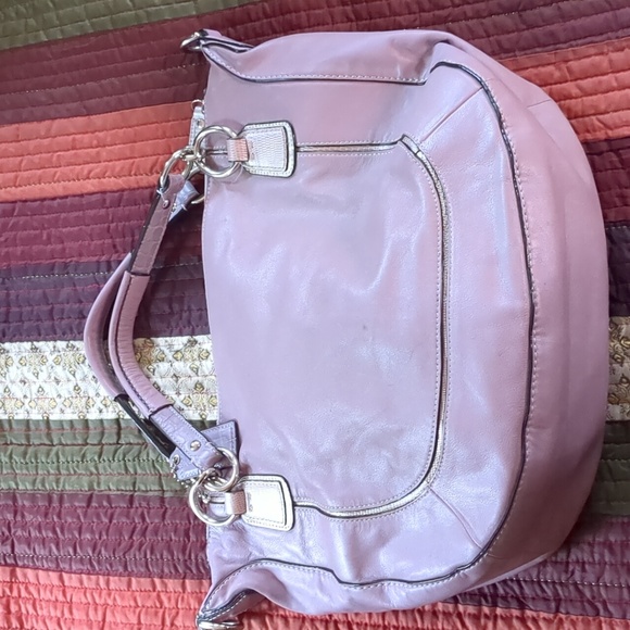 COACH* Kristen lavender tri textured leather bag w/silvertone hardware zip close - Picture 4 of 16